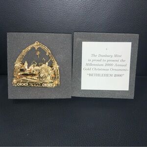 Danbury Mint Millennium Bethlehem 2000 Annual Gold Christmas Ornament MIB